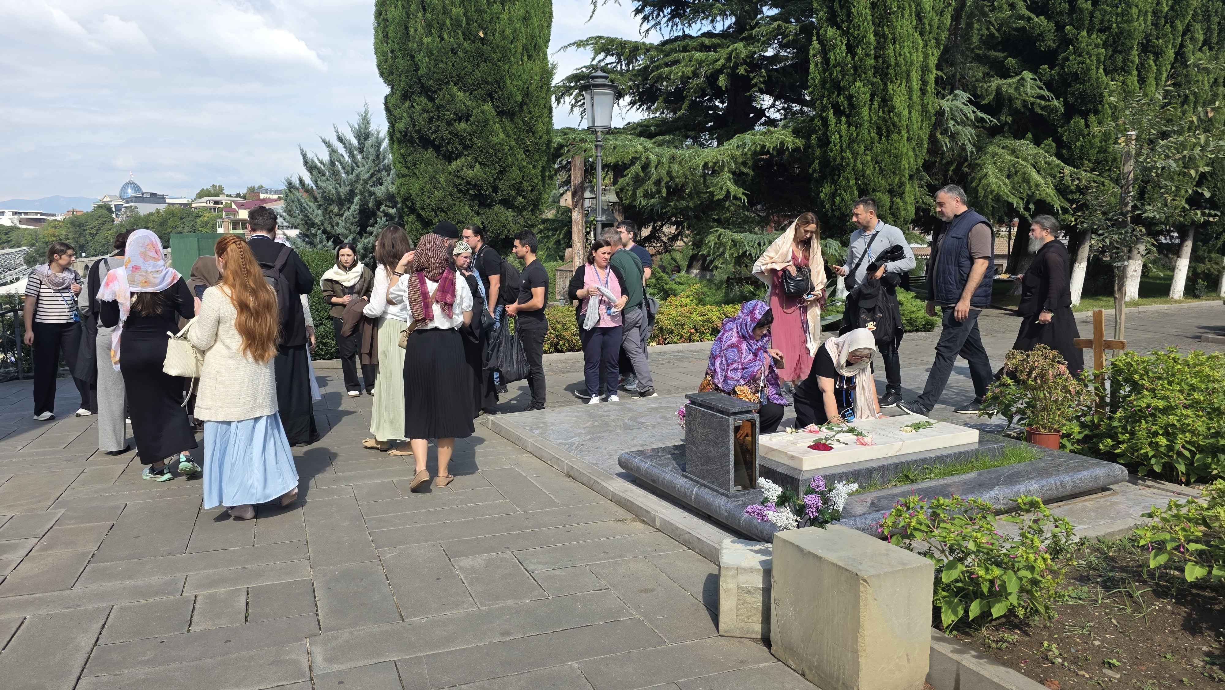 Pilgerreise Seiner Eminenz Metropolit Arsenios von Austria nach Georgien