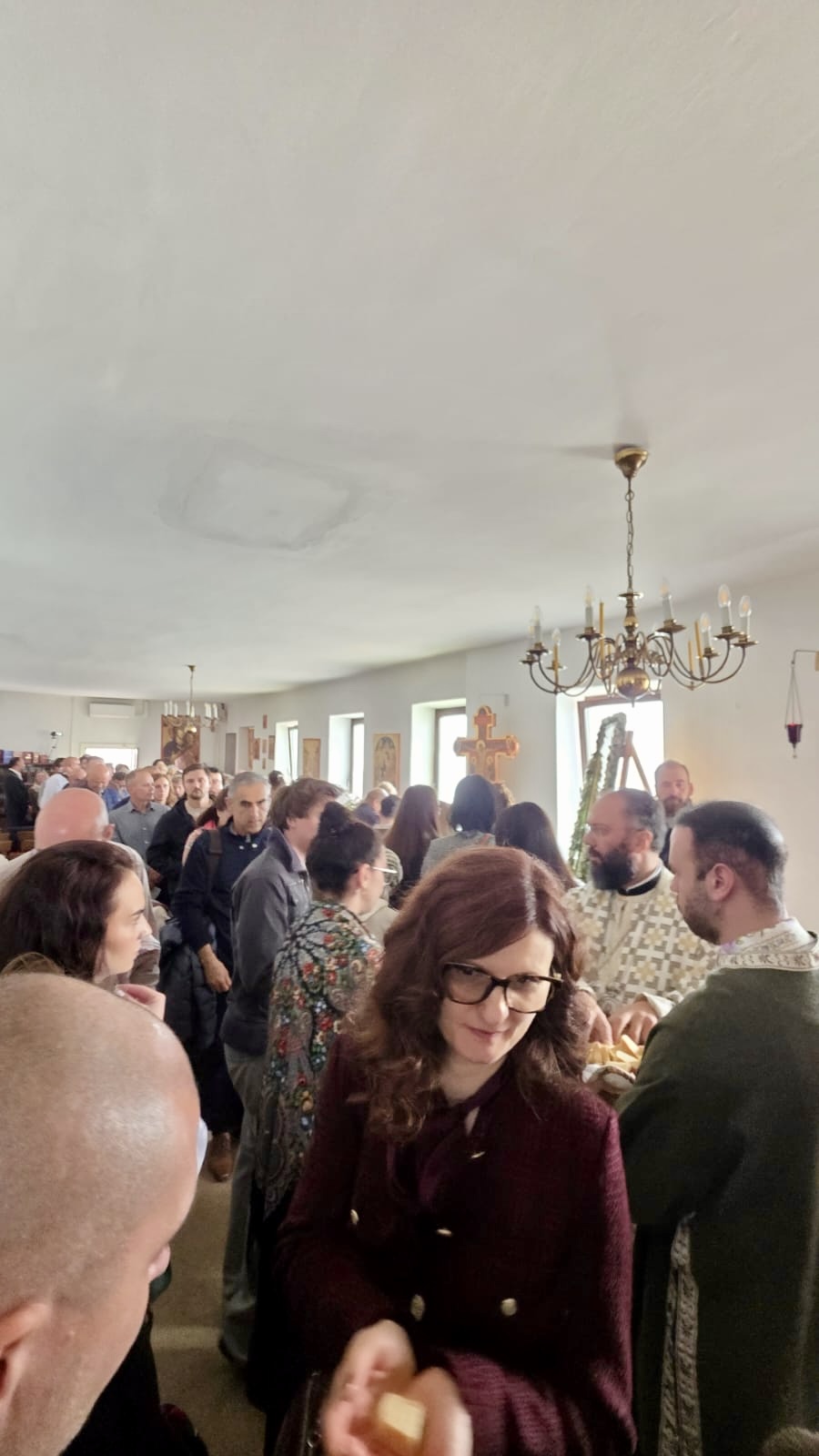 Erzbischöfliche Göttliche Liturgie zum Patronatsfest der Pfarrgemeinde der heiligen Paraskeva von Epivates in Wiener Neustadt